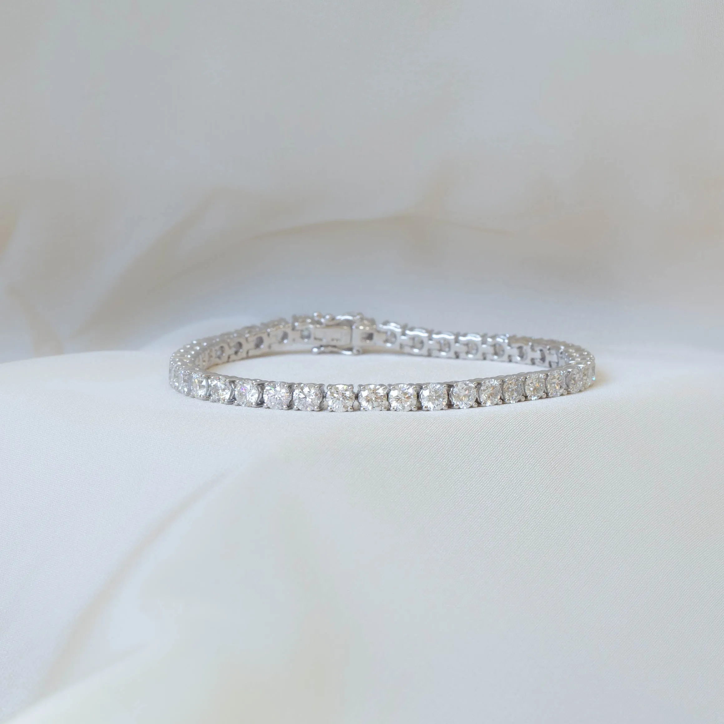 14kw 10.35ctw Diamond Tennis Bracelet