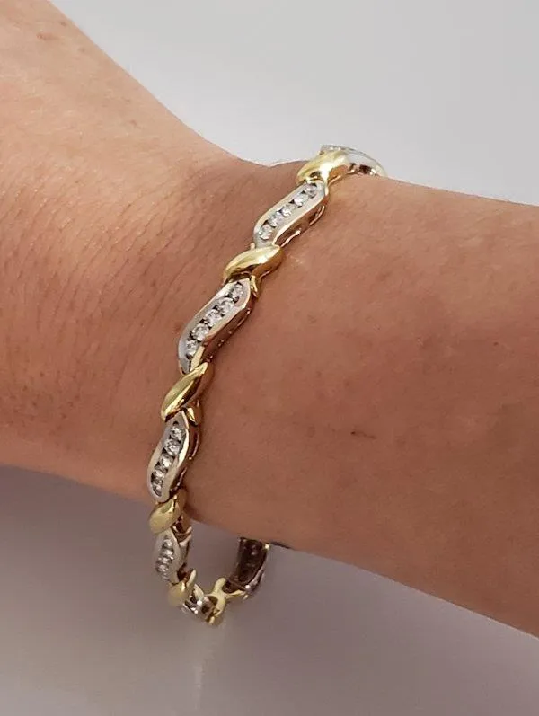 18K Two Tone 2.00ct Diamond Wavy Tennis Bracelet in White and Yellow Gold