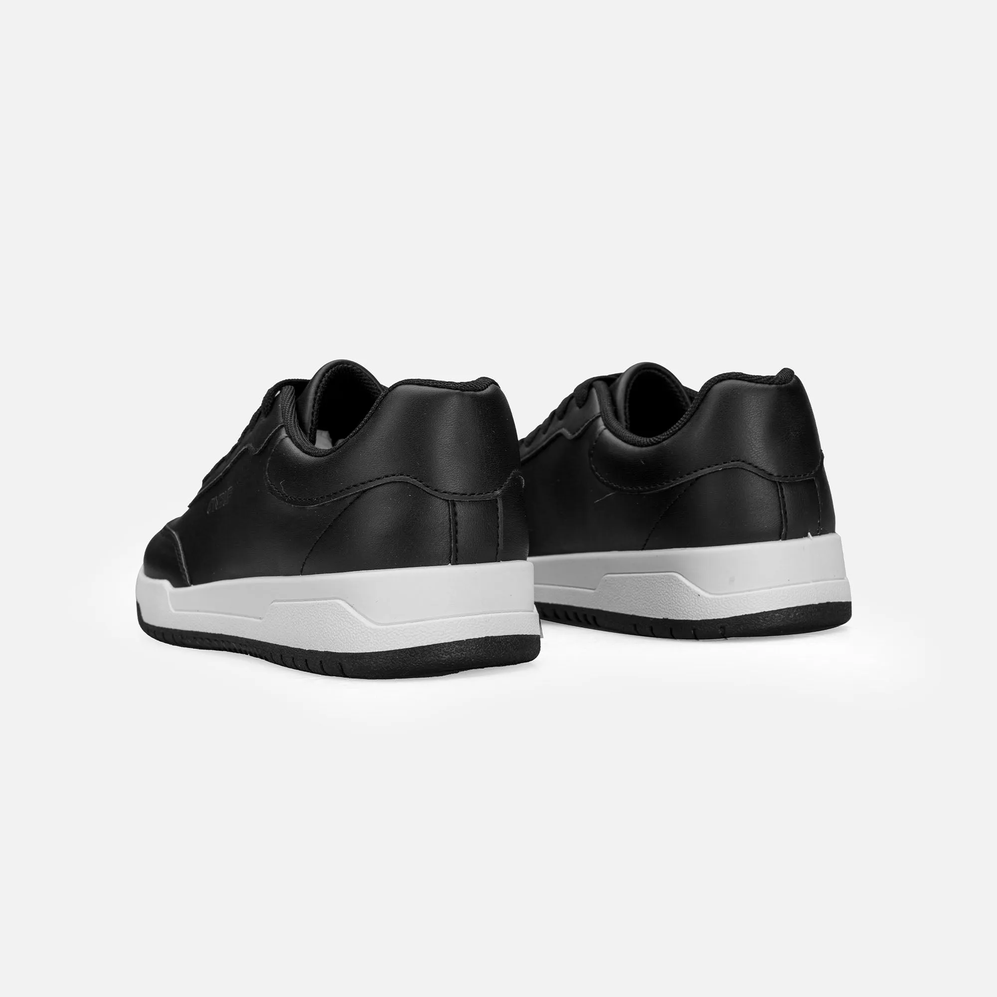 EDGE KICKS BB