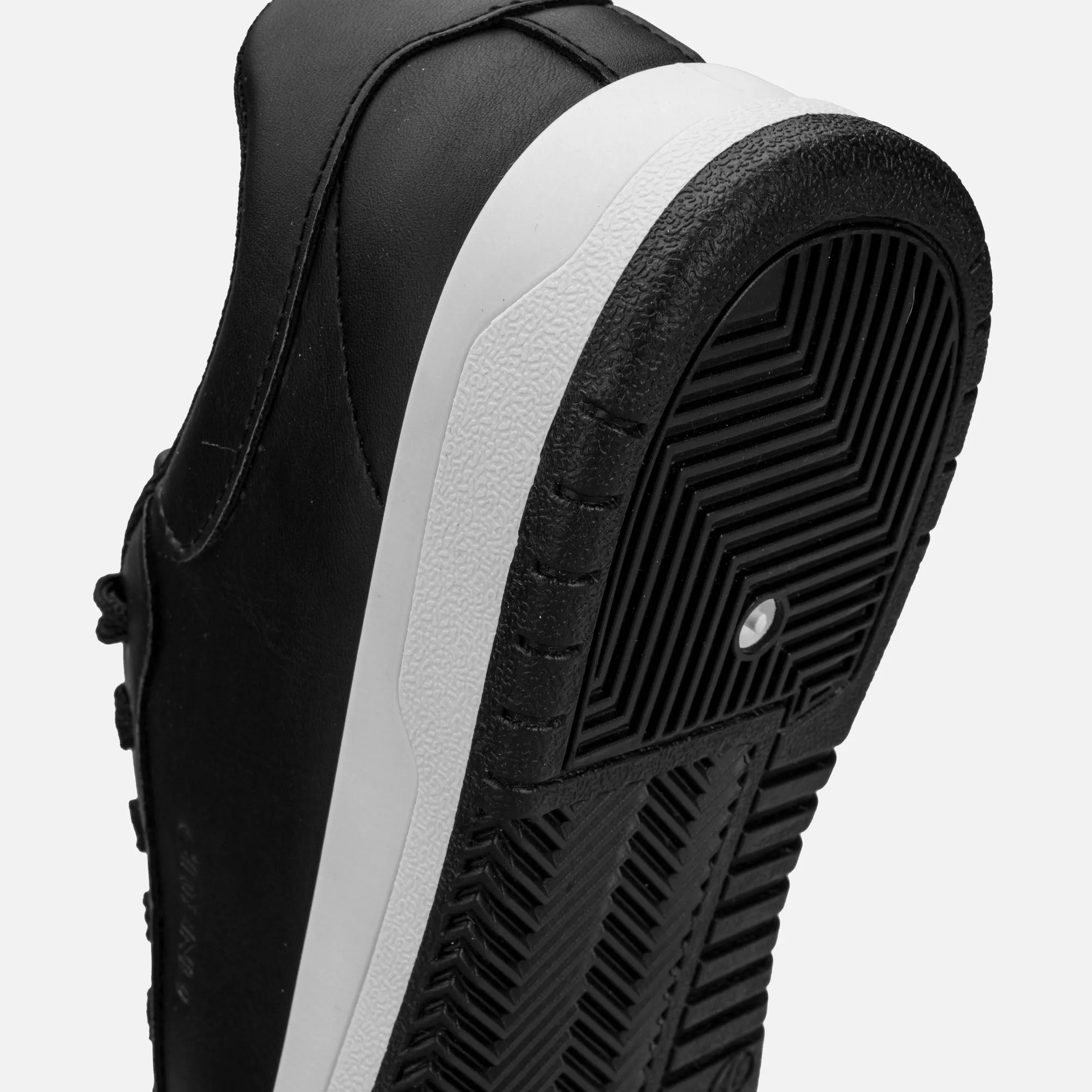 EDGE KICKS BB