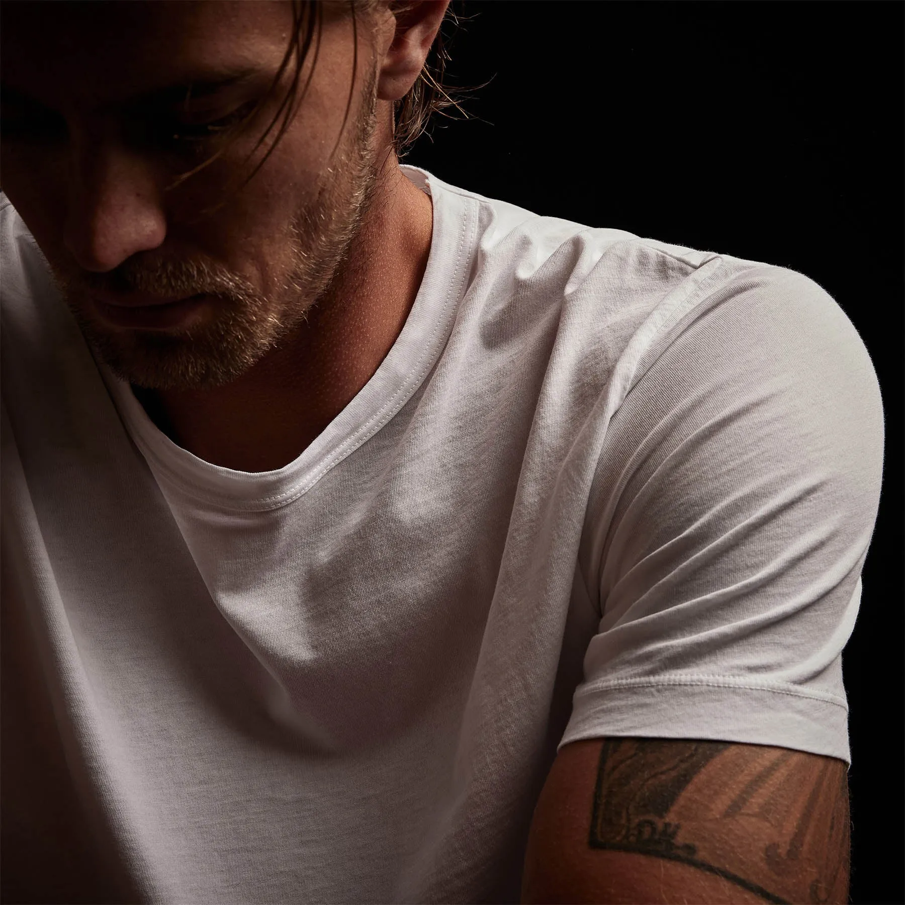 Mountain Graphic Crew - White