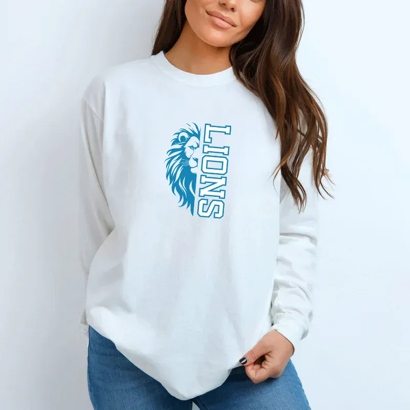 "Lion Fan" Relaxed Fit Long Sleeve Unisex T-Shirt