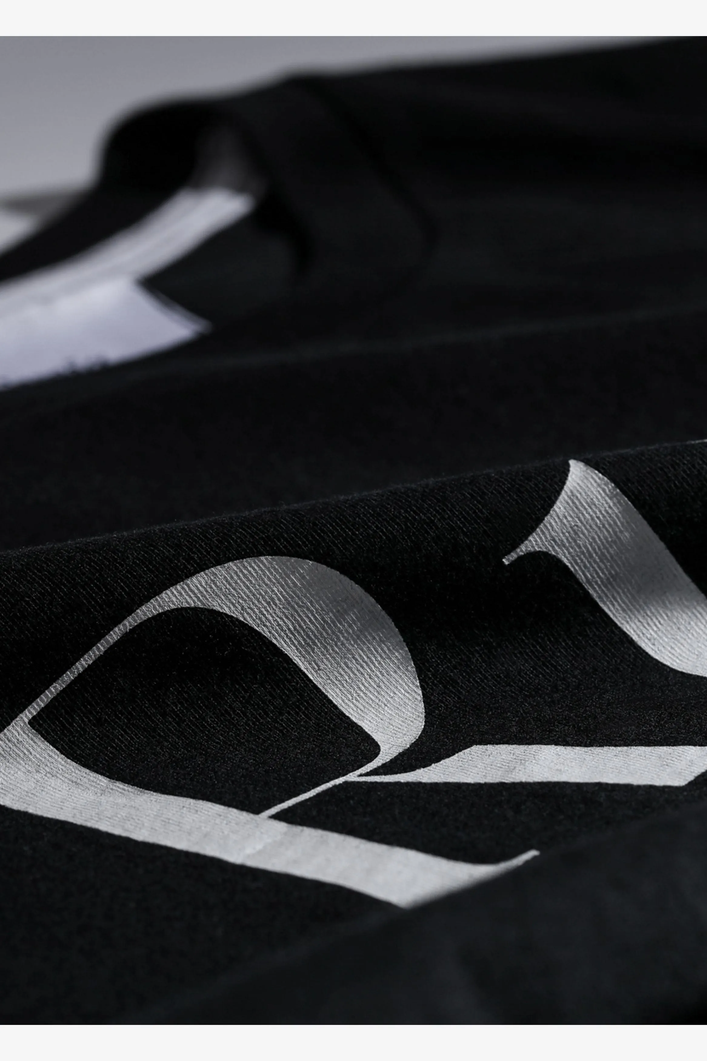 REASON T-SHIRT - BLACK