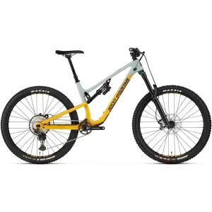 Rocky Mountain Altitude Carbon 50 Mountain Bike