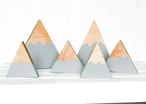 Wooden Mountain - Light Gray